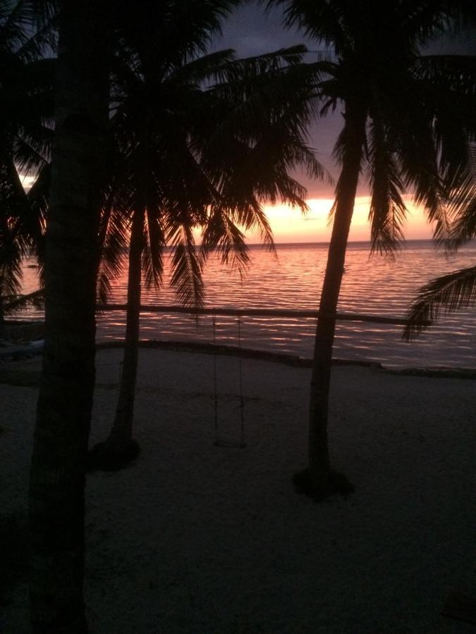 We Call It Rainbow Paradise Hotel Daanbantayan Eksteriør billede